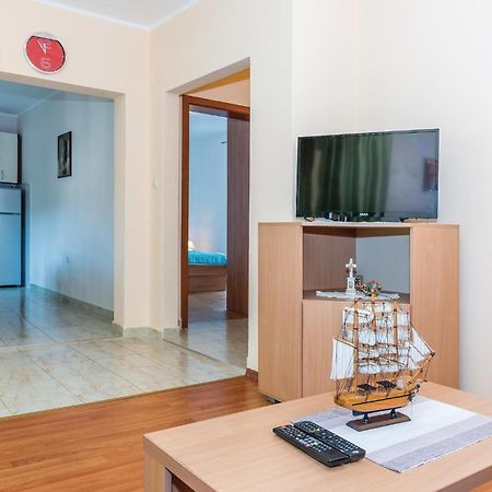 Beautiful Apartment In Raslina With Wifi Экстерьер фото